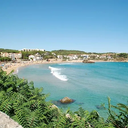 Casa Con Piscina A Menos De 1 Min De La Playa. Aa Holiday home Girona