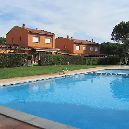 Casa Con Piscina A Menos De 1 Min De La Playa. Aa * Girona